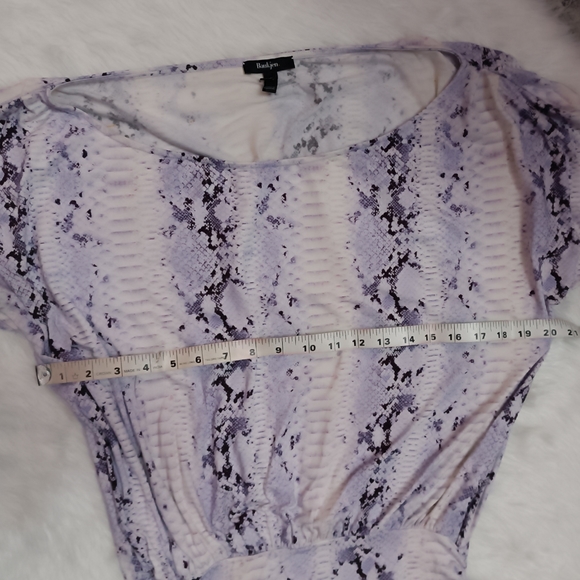 Baukjen Designer Dress - Picture 10 of 12